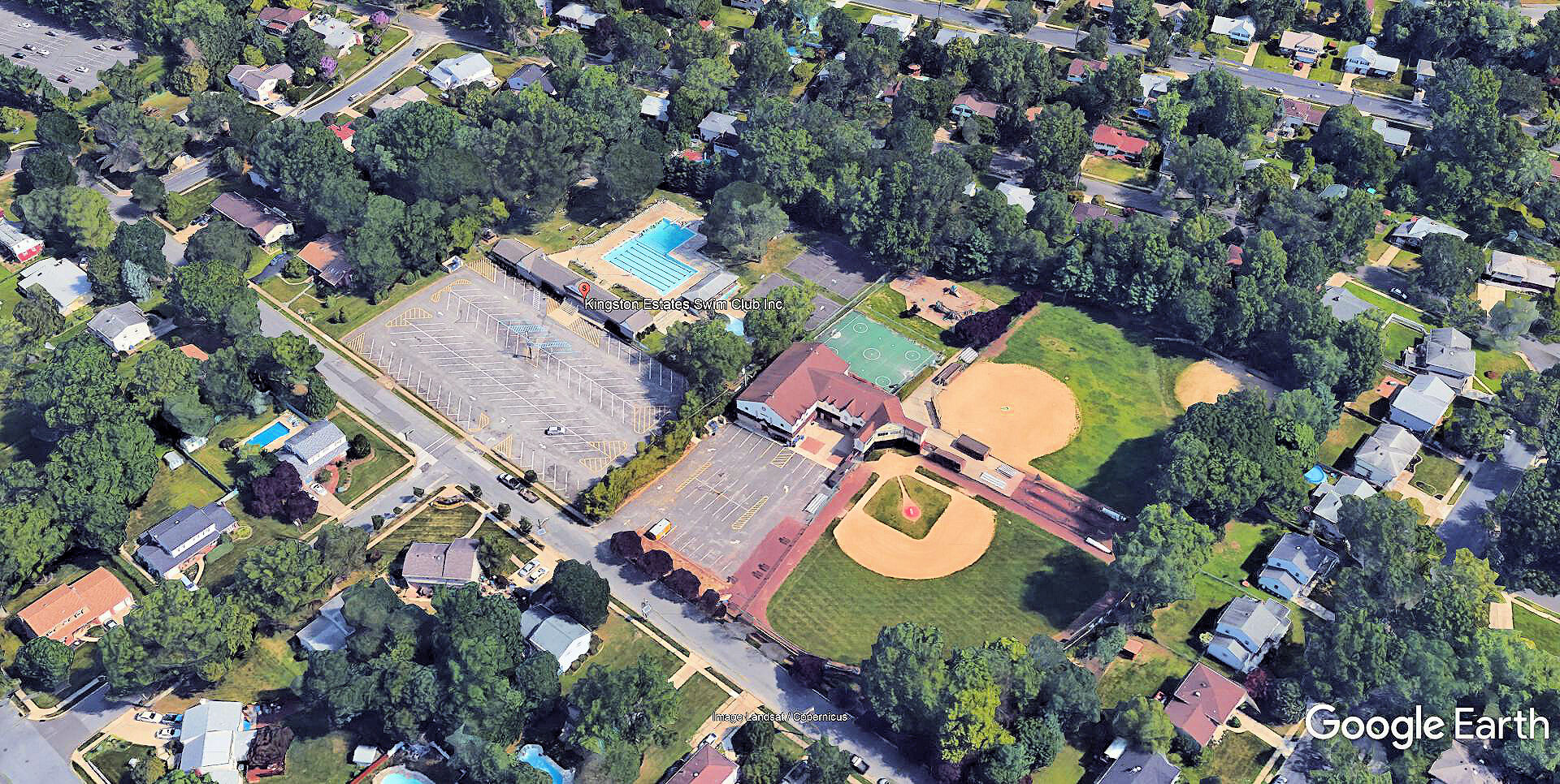 xxx KINGSTON ESTATES SWIM CLUB.jpg